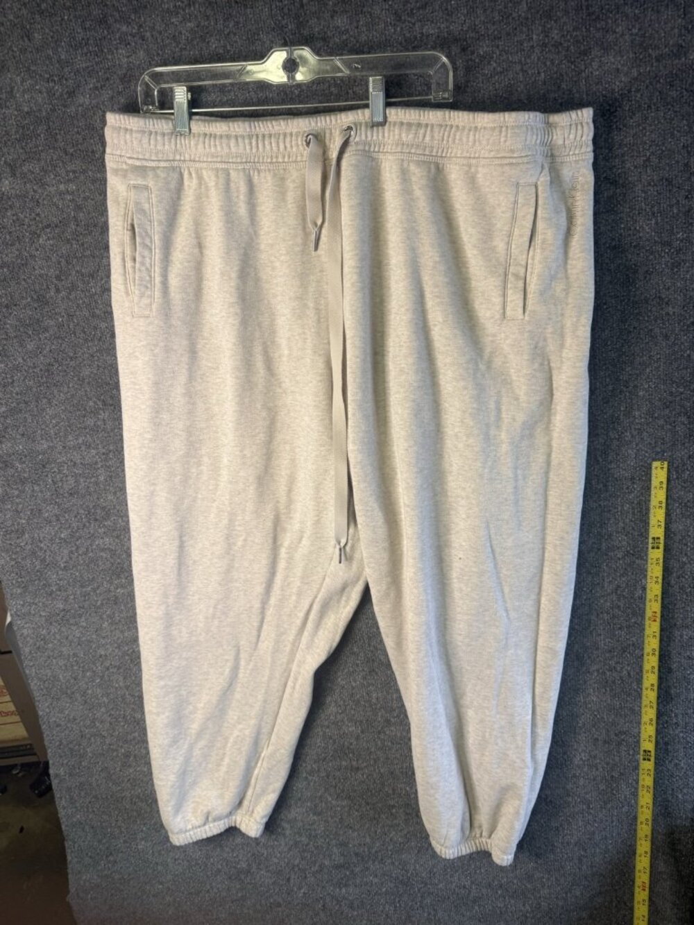 Calvin Klein Pants Mens 3XL Gray Fleece Sweatpants Joggers Elastic Waist Pockets